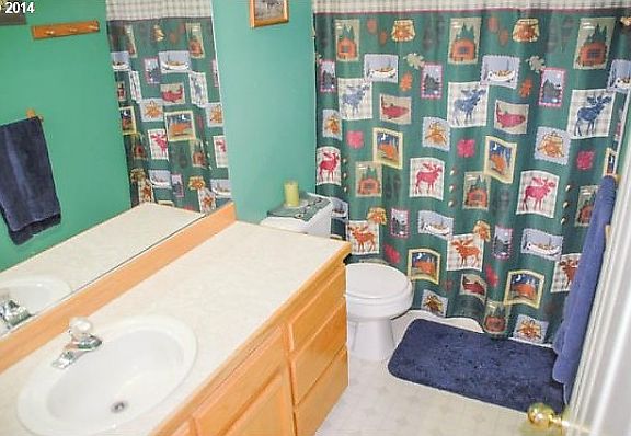 4th image of 1305 E Fir Ave