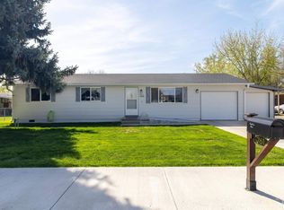 761 S Hawthorne Ave, Emmett, ID 83617