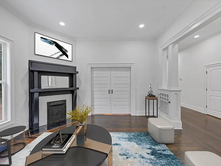 212 S Broad St SW — Photo 44