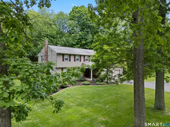 14 Amy Lane, Simsbury, CT 06070