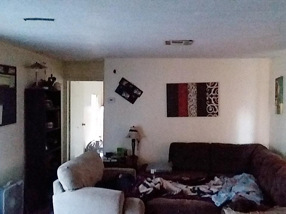 2nd image of 3337 Evergreen Ln