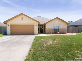 815 Saint James, Seguin, TX 78155