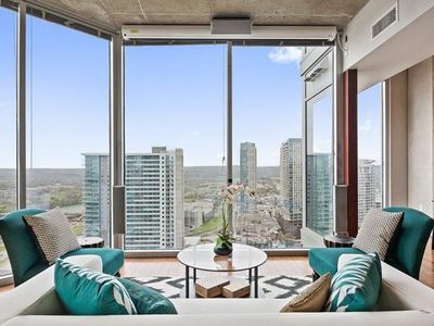 360 Nueces St APT 2702, Austin, TX, 78701