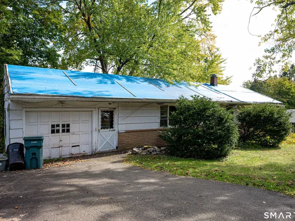 349 Gilbert Avenue, Hamden, CT 06514