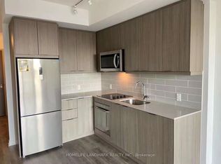 38 Forest Manor Rd #906, Toronto, ON M2J 0H4