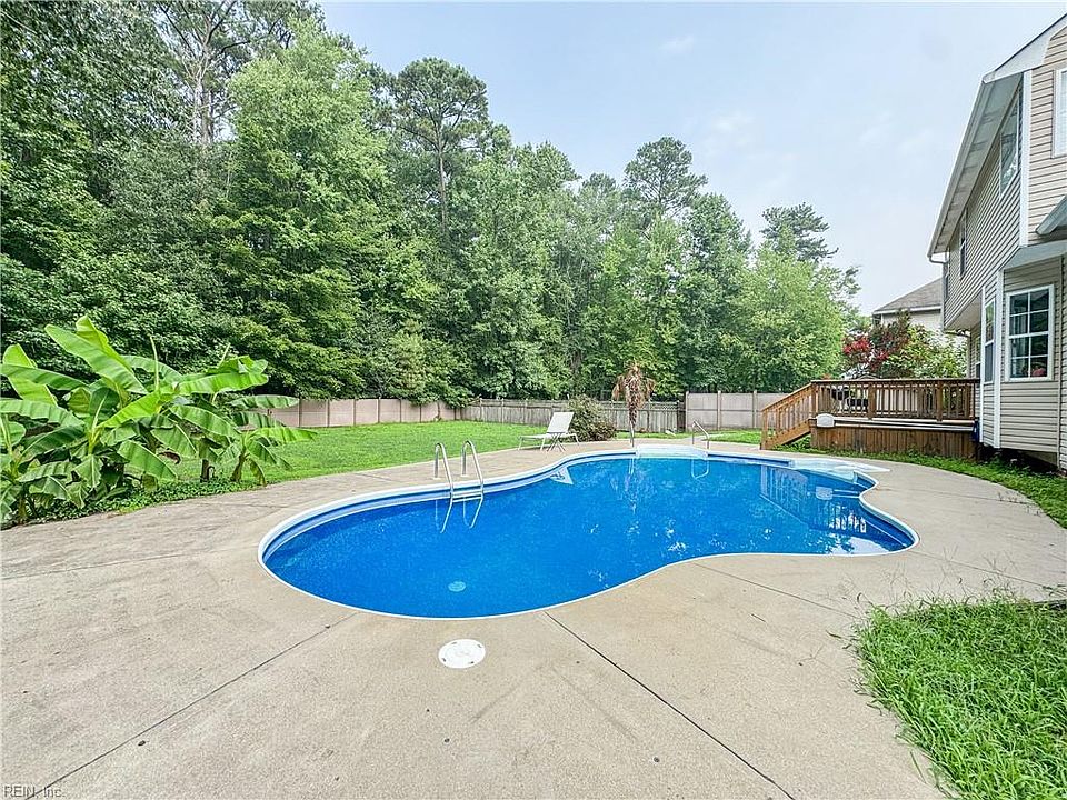 1st image of 4936 Oriole Dr