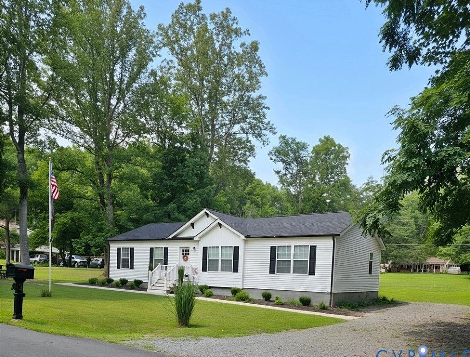 1st image of 64 Pine Rd