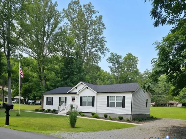 64 Pine Rd, Louisa, VA 23093