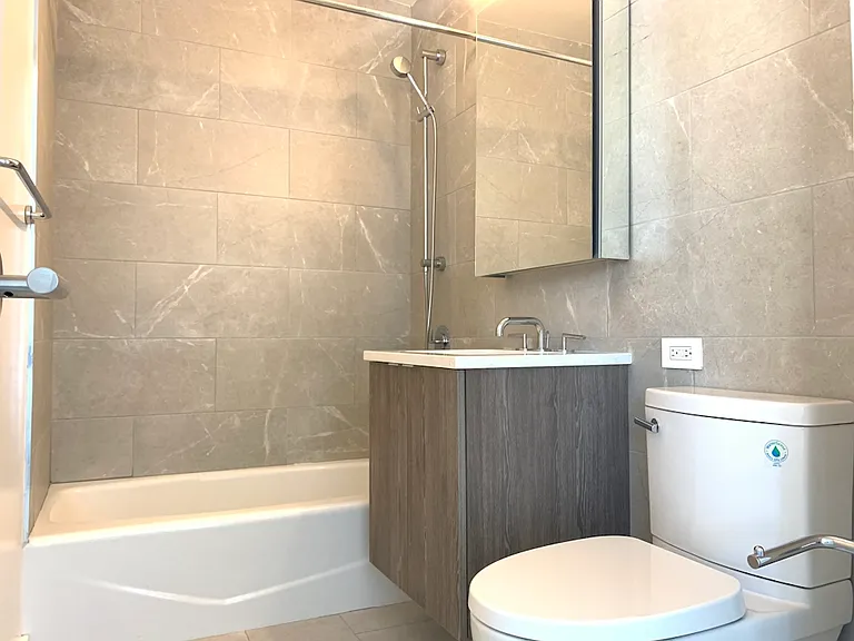 520 W 43rd St #14C — Photo 3