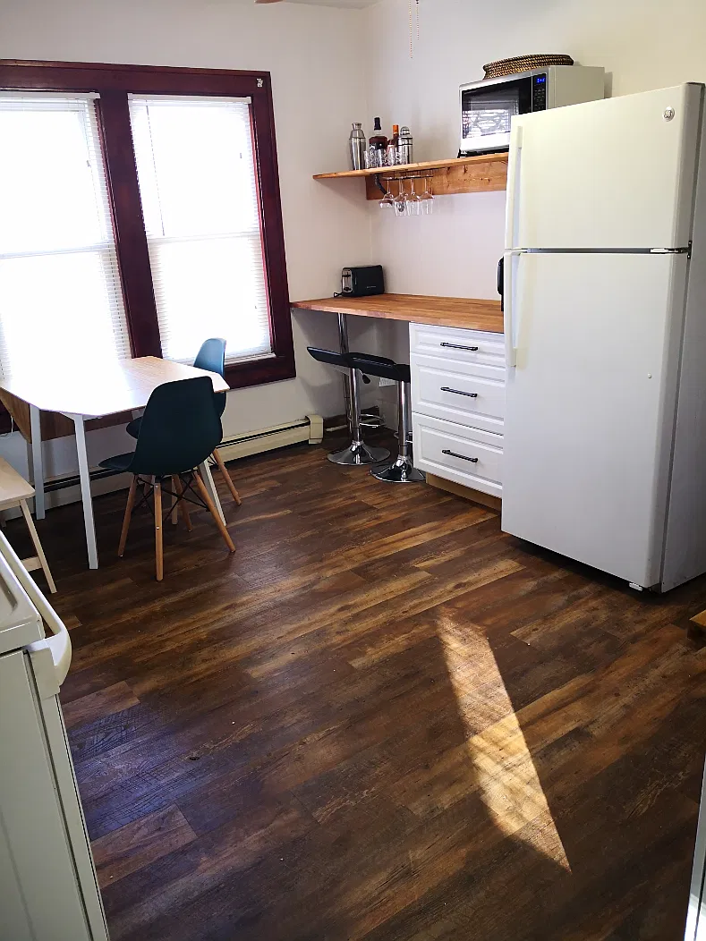 2 bed, 1000 sqft, $2,000 — Photo 1