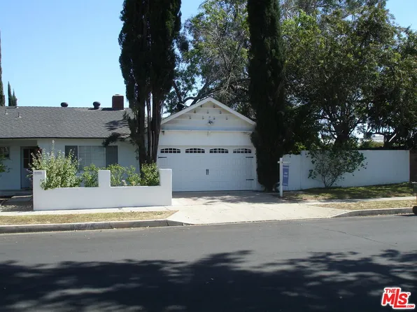 6721 Melba Ave, West Hills, CA 91307