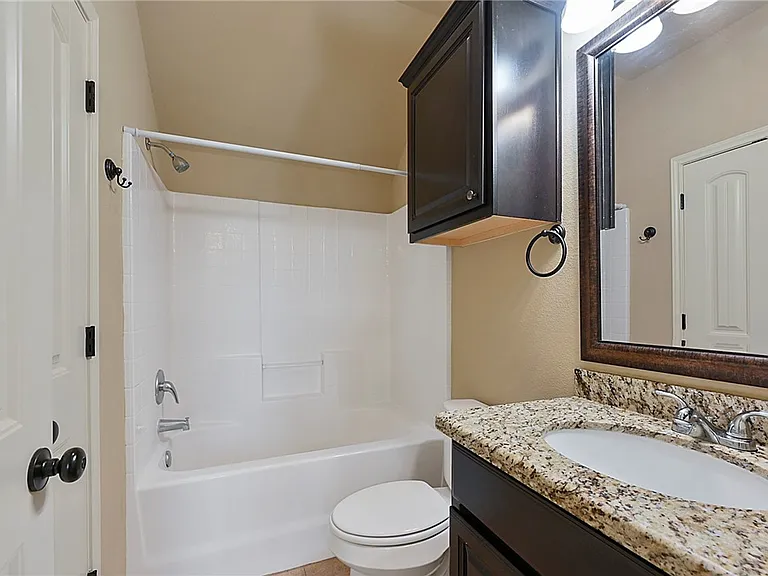 128 Kimber Ln — Photo 17