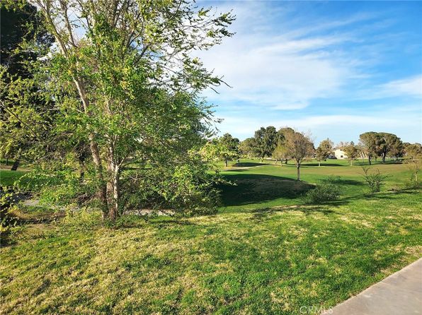 27535 Lakeview Dr #14, Helendale, CA 92342