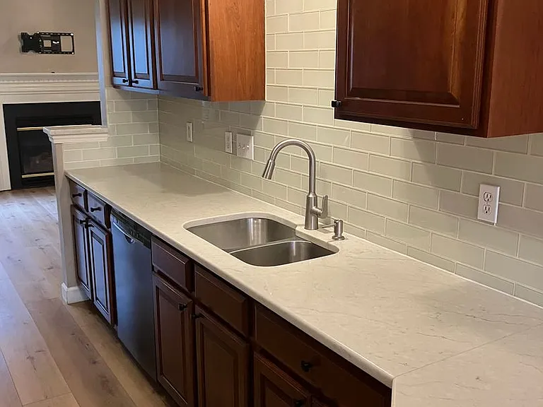 17730 Delmas Dr — Photo 7
