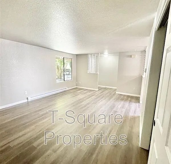 7125 Rainier Dr #4 — Photo 4