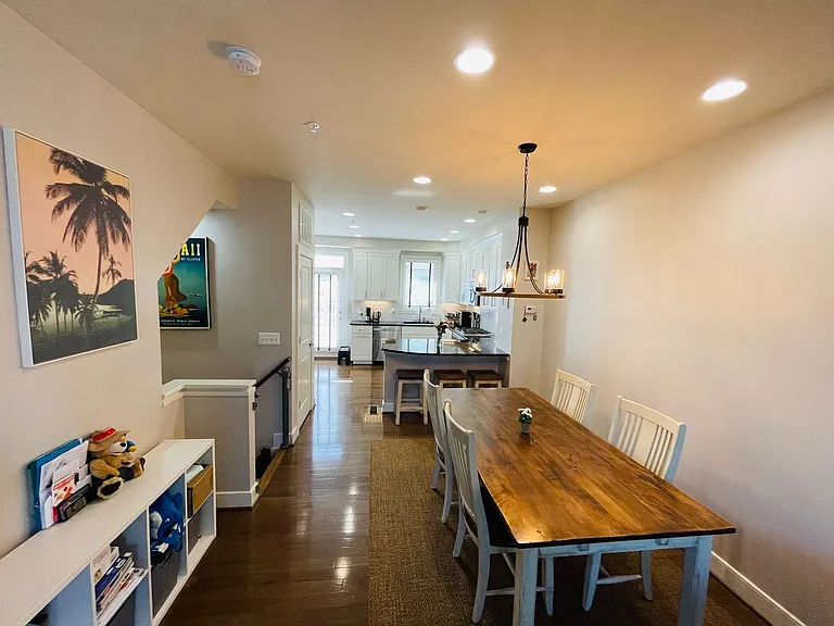 924 Pete Jones Way — Photo 7