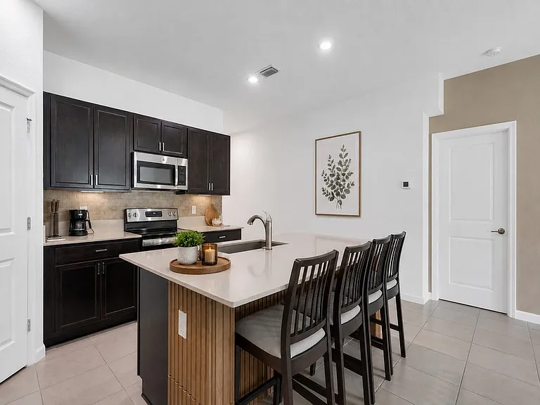 4242 Thurso Way — Photo 15