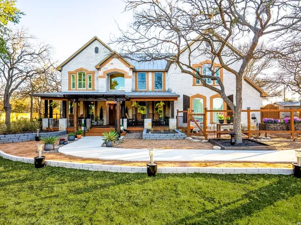 1638 Rolling Creek Rd, Spring Branch, TX 78070