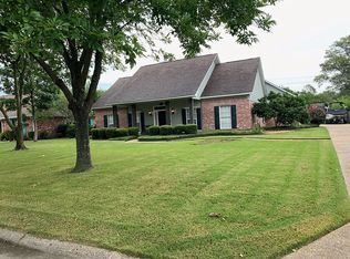 1740 McClain St, Greenville, MS 38701