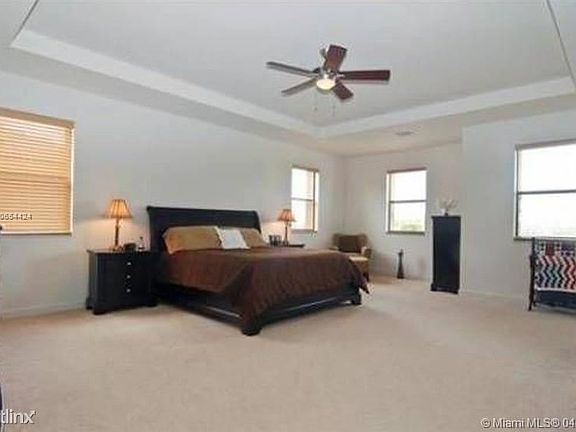 BBF3A00F-CAF8-49FC-AB6C-35BAFC5A32BC