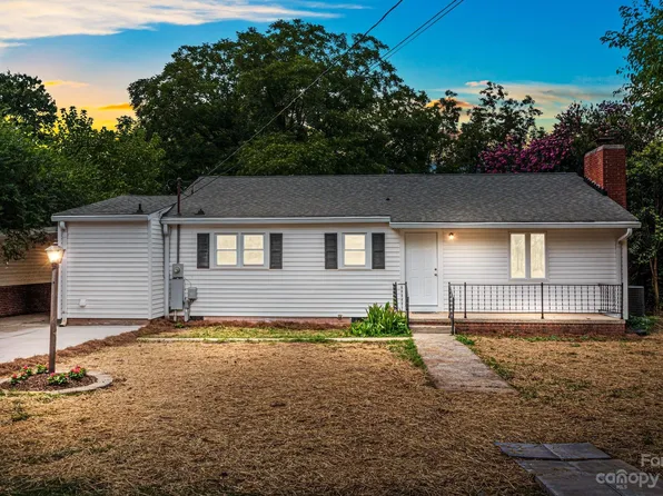 114 Hillcrest Dr, Bessemer City, NC 28016