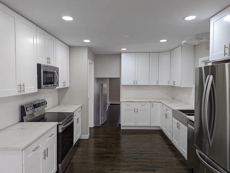 94 Bronson Rd — Photo 8