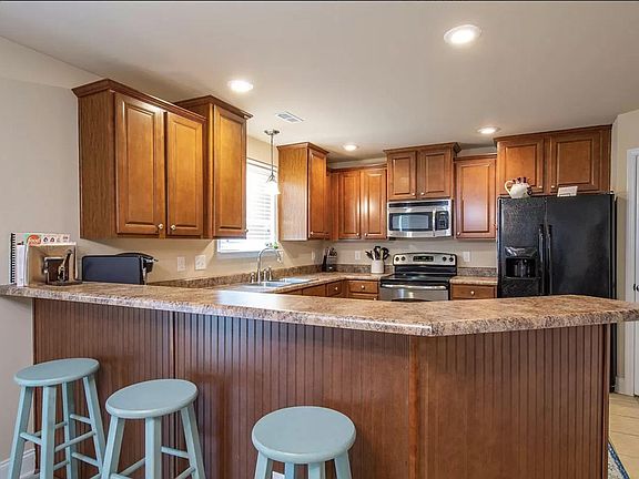 5th image of 2526 Millwood Cir SE