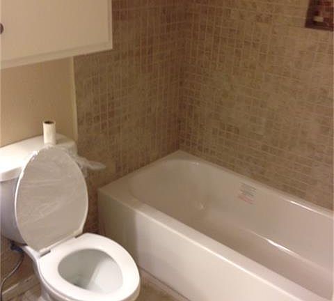4th image of 4450 Sherwood Ln APT 21