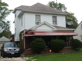 2040 S Heights Ave, Youngstown, OH