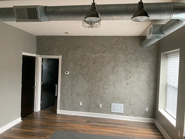 5719 E Liberty Blvd — Photo 20