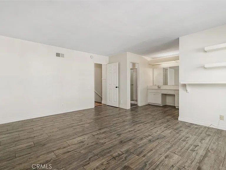 16 Duane — Photo 25