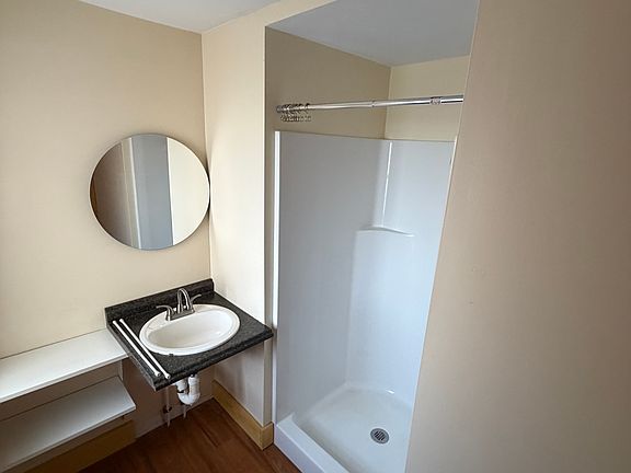 5th image of 500 Ridge Rd #1B