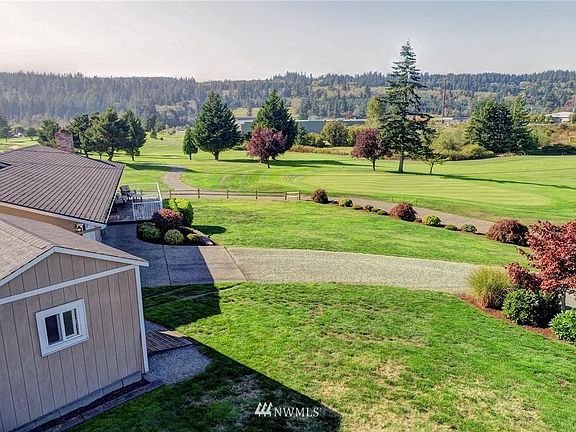 2nd image of 349 Camaloch Dr