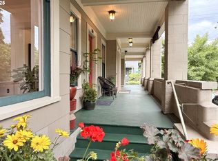 1330 SE 14th Ave, Portland, OR 97214