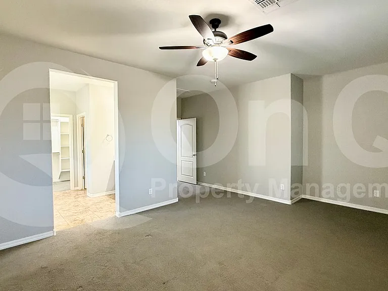 1477 E Hummingbird Way — Photo 8