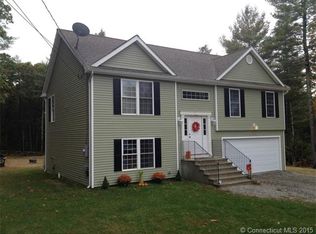 22 Juniper Way, Brooklyn, CT 06234
