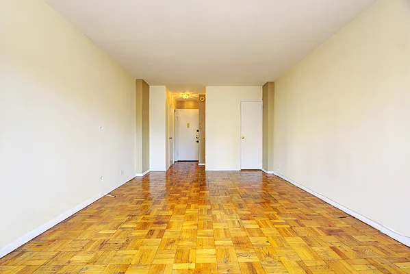 Rented by SERHANT. | media 42