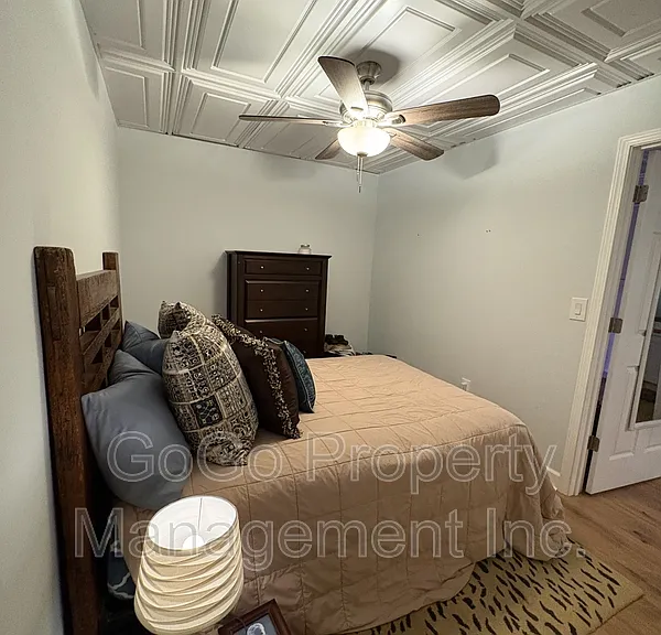 321 N Valley View Dr — Photo 18