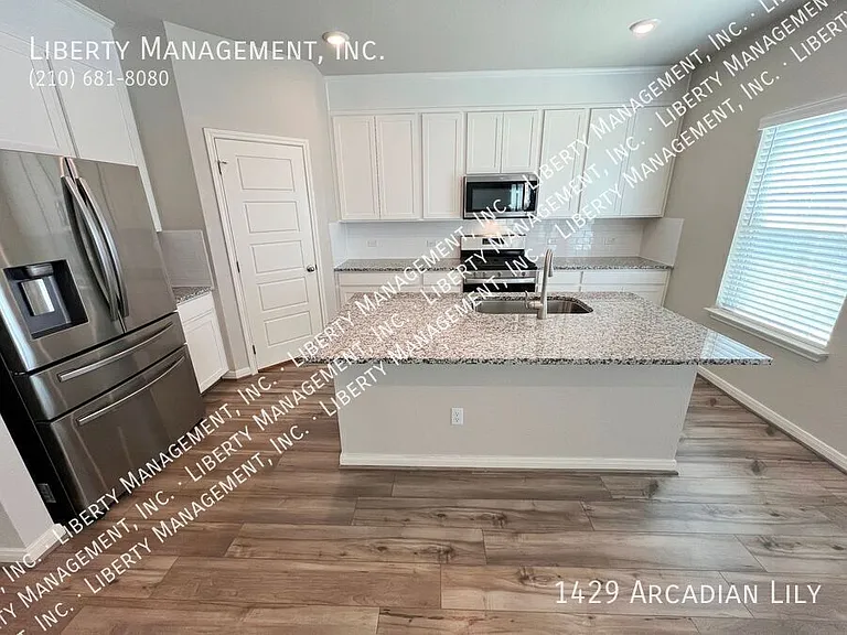 1429 Arcadian Lily — Photo 12