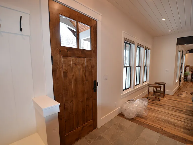 300 E. Washington Rd. — Photo 15