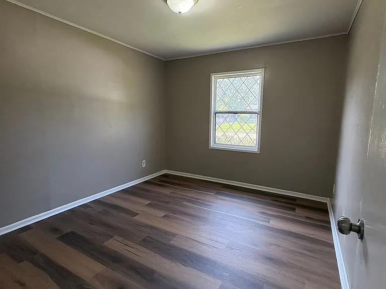 3044 Amherst St — Photo 11