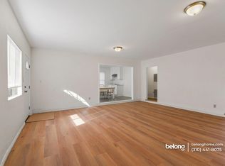 18601 Keswick St #B, Reseda, CA 91335