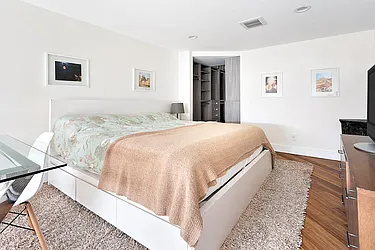 Sold by Reuveni LLC