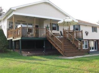 1174 William Penn Ave, Johnstown, PA 15906