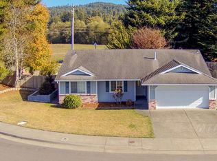 103 Senestraro Way, Fortuna, CA 95540