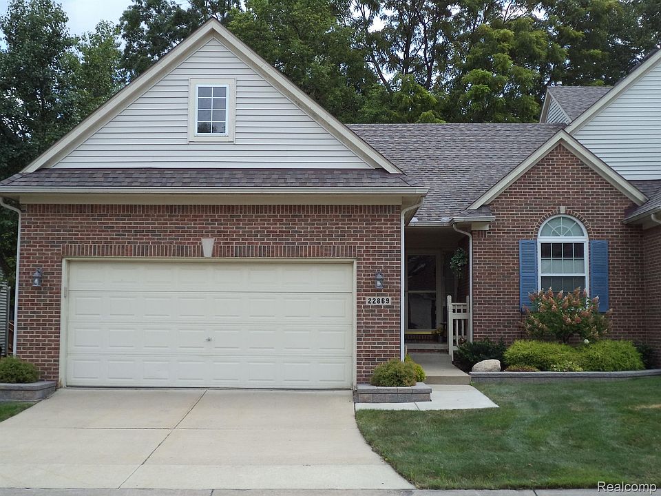 1st image of 22869 Coachlight Cir