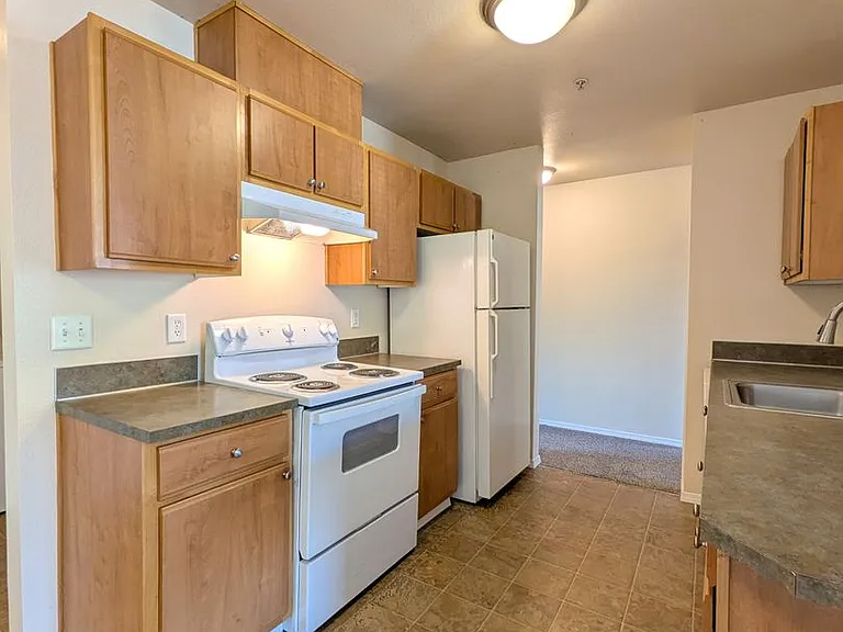Wellesley Park Apartments — Photo 114
