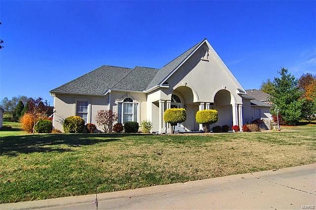 2nd image of 2413 Palomino Dr