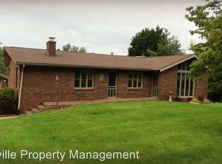 671 Monte Vista Rd, Candler, NC 28715