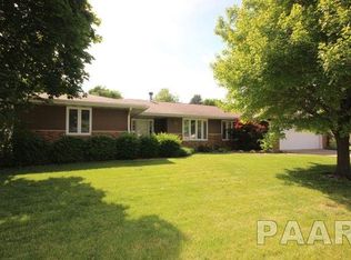 705 S Prairie Ln, Tremont, IL 61568